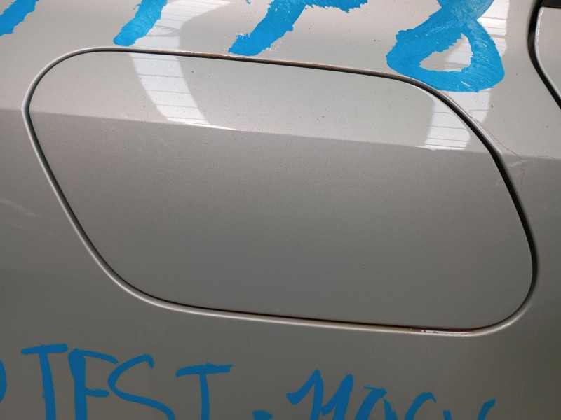 Recambio de tapa exterior combustible para audi a1 sportback (gba) 30 tfsi referencia OEM IAM   