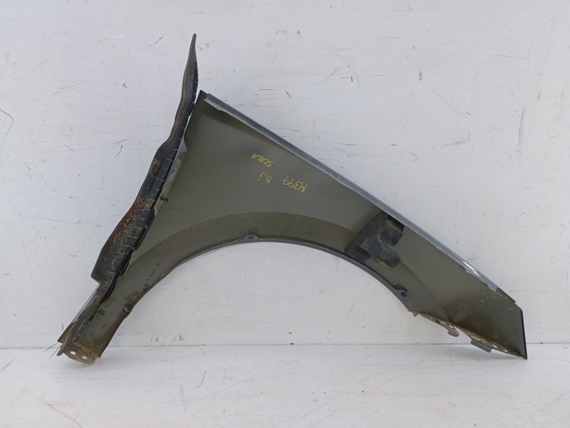 Recambio de aleta delantera izquierda para skoda scala (nw1) 1.0 tsi referencia OEM IAM   E4-B3-3