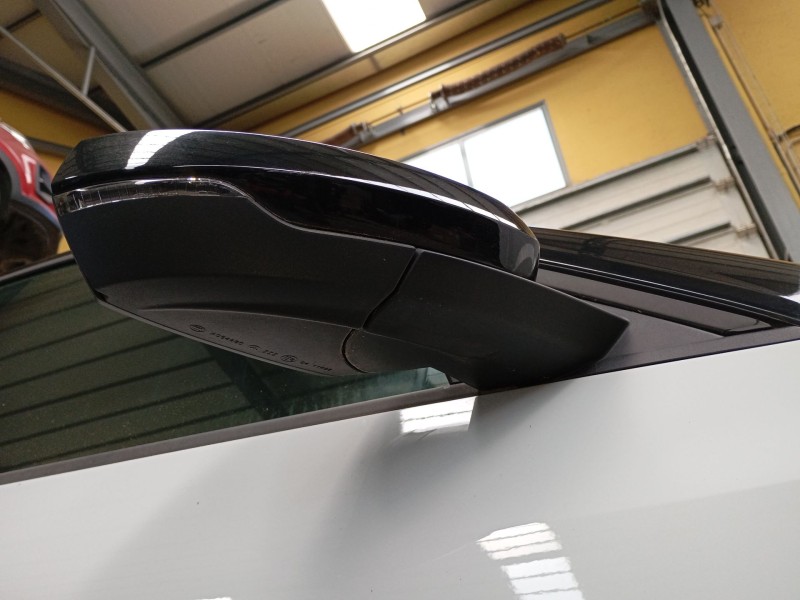 Recambio de retrovisor derecho electrico para audi a1 sportback (gba) 30 tfsi referencia OEM IAM   