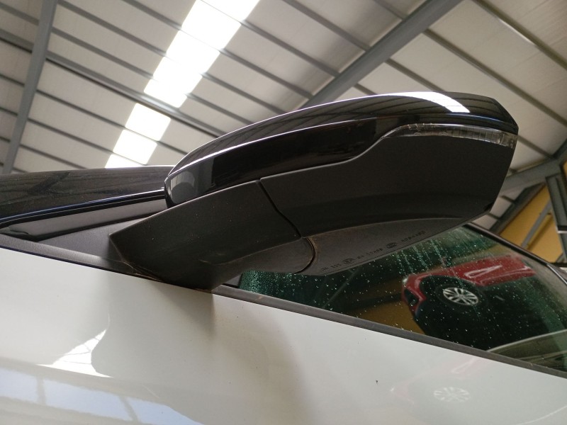 Recambio de retrovisor izquierdo electrico para audi a1 sportback (gba) 30 tfsi referencia OEM IAM   