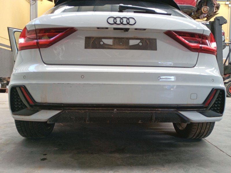 Recambio de paragolpes trasero para audi a1 sportback (gba) 30 tfsi referencia OEM IAM   