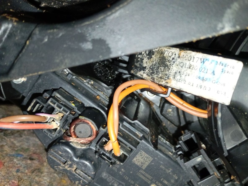 Recambio de ventilador calefaccion para audi a1 sportback (gba) 30 tfsi referencia OEM IAM 2Q1820021A  