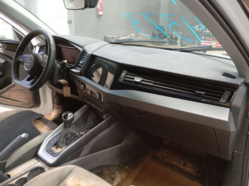 Recambio de salpicadero para audi a1 sportback (gba) 30 tfsi referencia OEM IAM   