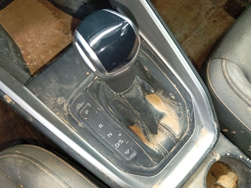 Recambio de palanca cambio para audi a1 sportback (gba) 30 tfsi referencia OEM IAM   