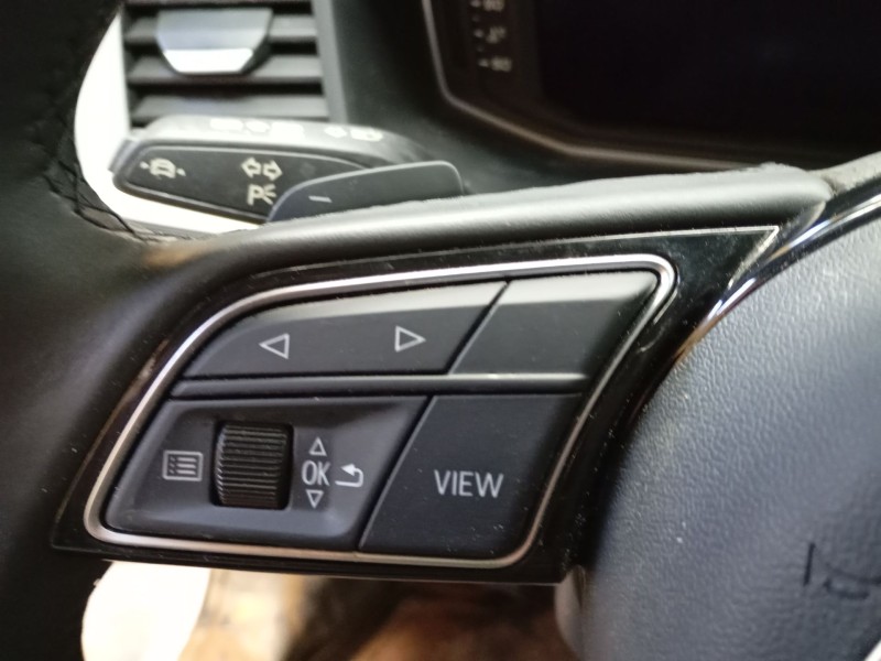 Recambio de volante para audi a1 sportback (gba) 30 tfsi referencia OEM IAM   