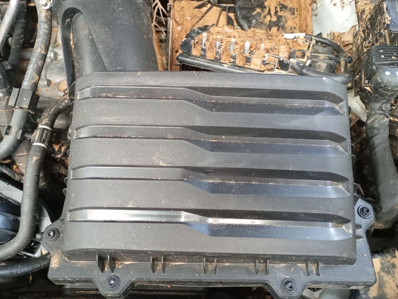 Recambio de filtro aire para audi a1 sportback (gba) 30 tfsi referencia OEM IAM   