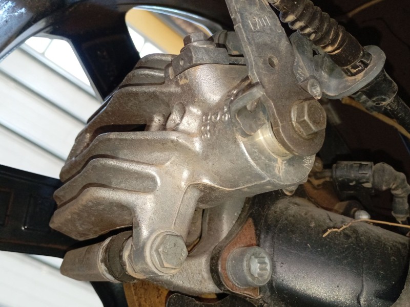 Recambio de pinza freno trasera izquierda para audi a1 sportback (gba) 30 tfsi referencia OEM IAM   