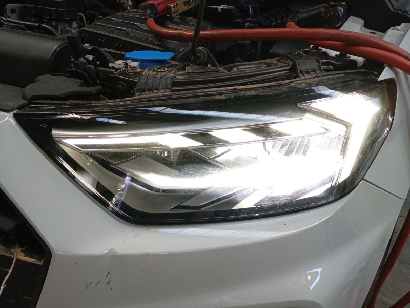 Recambio de faro izquierdo xenon para audi a1 sportback (gba) 30 tfsi referencia OEM IAM   
