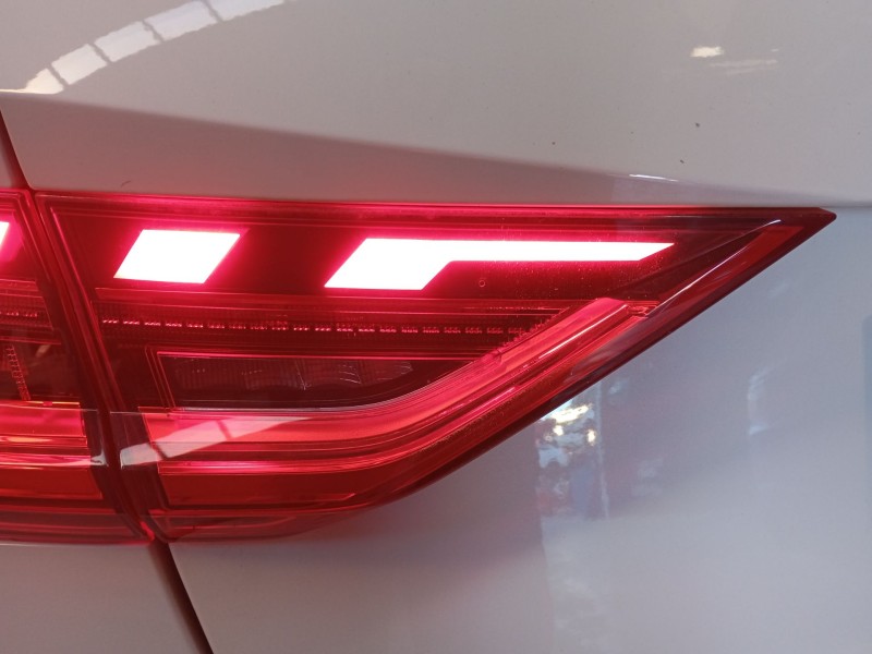 Recambio de piloto trasero izquierdo porton para audi a1 sportback (gba) 30 tfsi referencia OEM IAM   