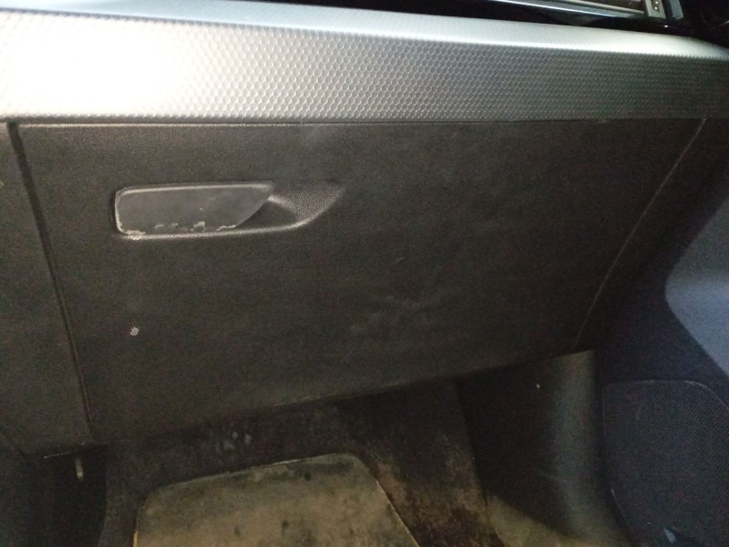 Recambio de guantera para audi a1 sportback (gba) 30 tfsi referencia OEM IAM   