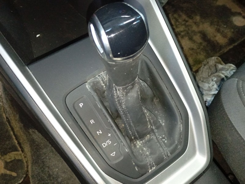 Recambio de palanca cambio para audi a1 sportback (gba) 30 tfsi referencia OEM IAM   