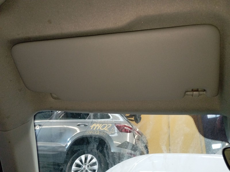 Recambio de parasol izquierdo para audi a1 sportback (gba) 30 tfsi referencia OEM IAM   