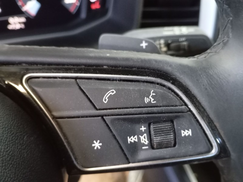 Recambio de volante para audi a1 sportback (gba) 30 tfsi referencia OEM IAM   