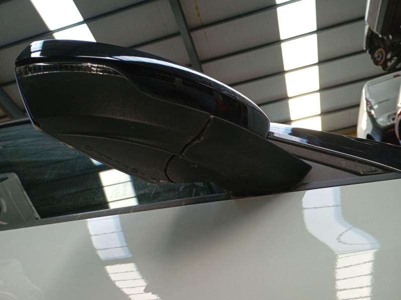 Recambio de retrovisor derecho electrico para audi a1 sportback (gba) 30 tfsi referencia OEM IAM   