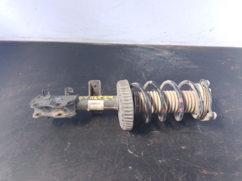 Recambio de amortiguador delantero izquierdo para mercedes-benz vito mixto (447) 109/111 cdi extralang (447.705) referencia OEM 