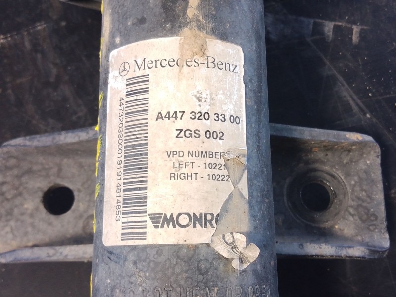 Recambio de amortiguador delantero izquierdo para mercedes-benz vito mixto (447) 109/111 cdi extralang (447.705) referencia OEM 