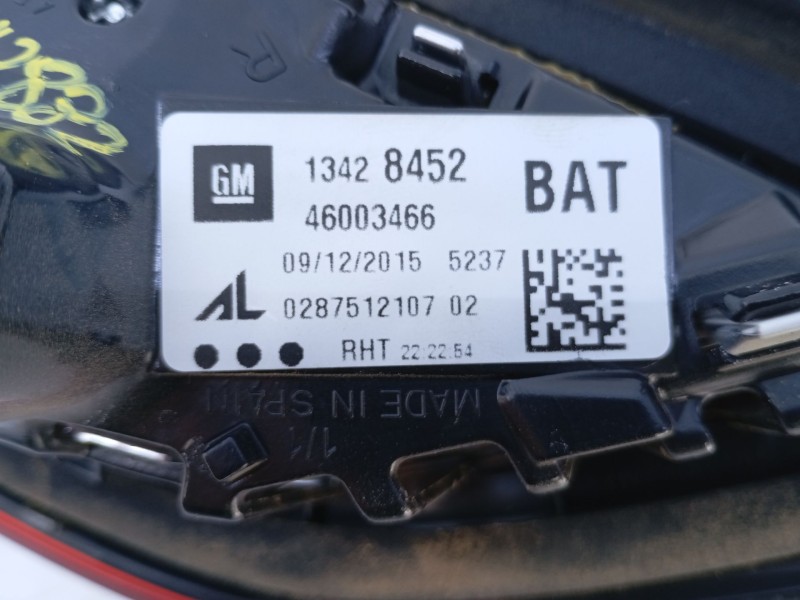 Recambio de piloto trasero derecho porton para opel corsa e selective referencia OEM IAM 13428452 46003466 E2-B6-59-2