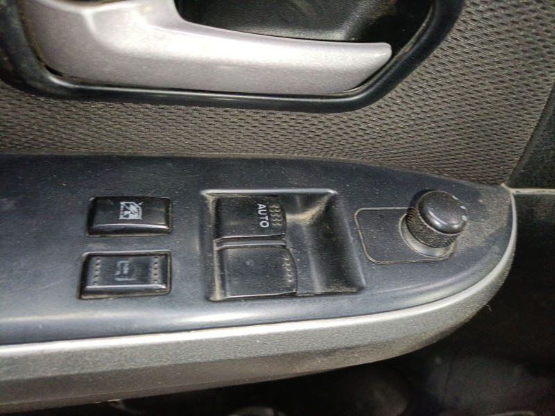 Recambio de mando elevalunas delantero izquierdo para suzuki grand vitara ii (jt, te, td) 1.9 ddis a las 4 ruedas (jt419, td44, 