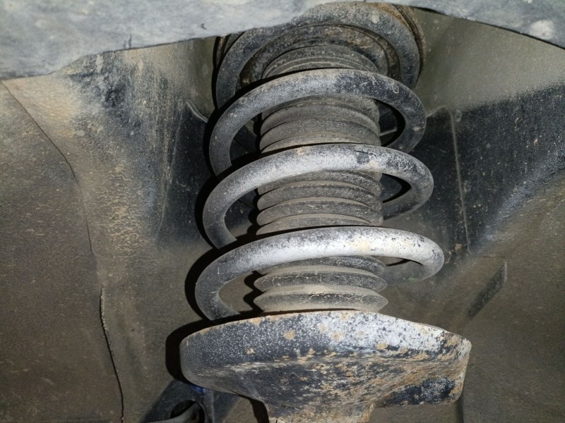 Recambio de amortiguador delantero izquierdo para suzuki grand vitara ii (jt, te, td) 1.9 ddis a las 4 ruedas (jt419, td44, jb41