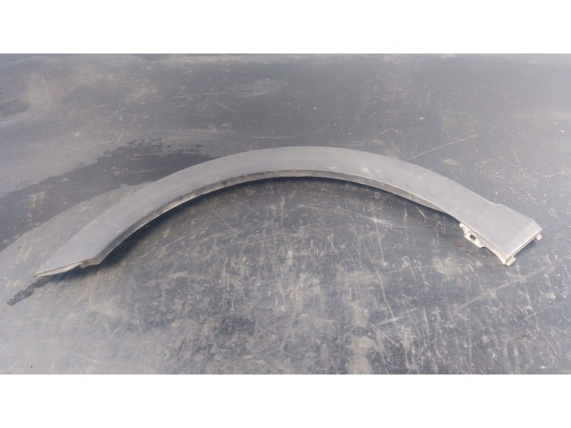 Recambio de aletin delantero izquierdo para kia stonic (yb) 1.0 t-gdi referencia OEM IAM   