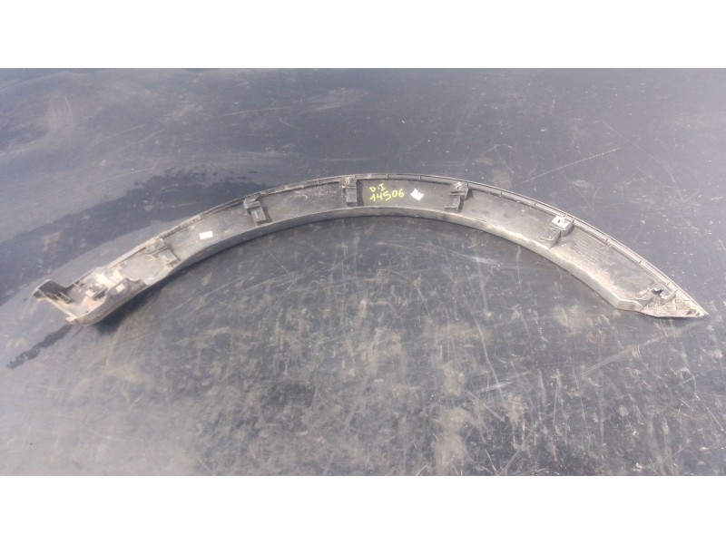 Recambio de aletin delantero izquierdo para kia stonic (yb) 1.0 t-gdi referencia OEM IAM   