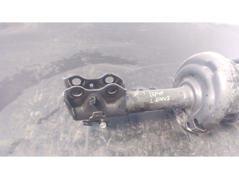 Recambio de amortiguador delantero izquierdo para lexus ux (_aa1_,_ah1_,_ma1_) 300h (mzaa10) referencia OEM IAM   