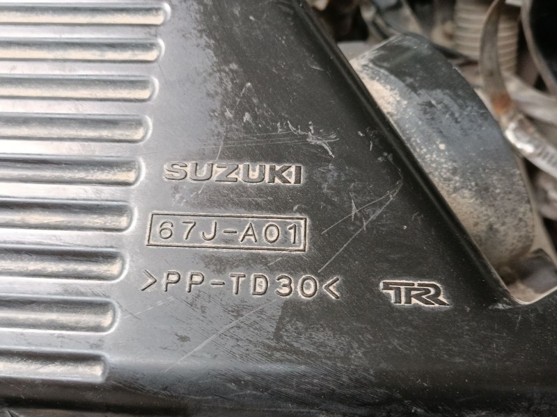 Recambio de filtro aire para suzuki grand vitara ii (jt, te, td) 1.9 ddis a las 4 ruedas (jt419, td44, jb419wd, jb419xd) referen