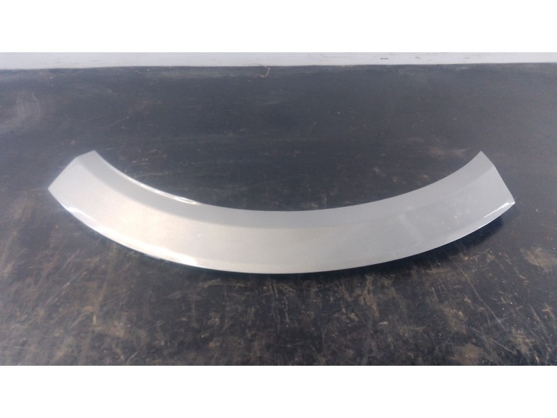 Recambio de aletin trasero izquierdo para ford puma (j2k, cf7) 1.0 ecoboost referencia OEM IAM   