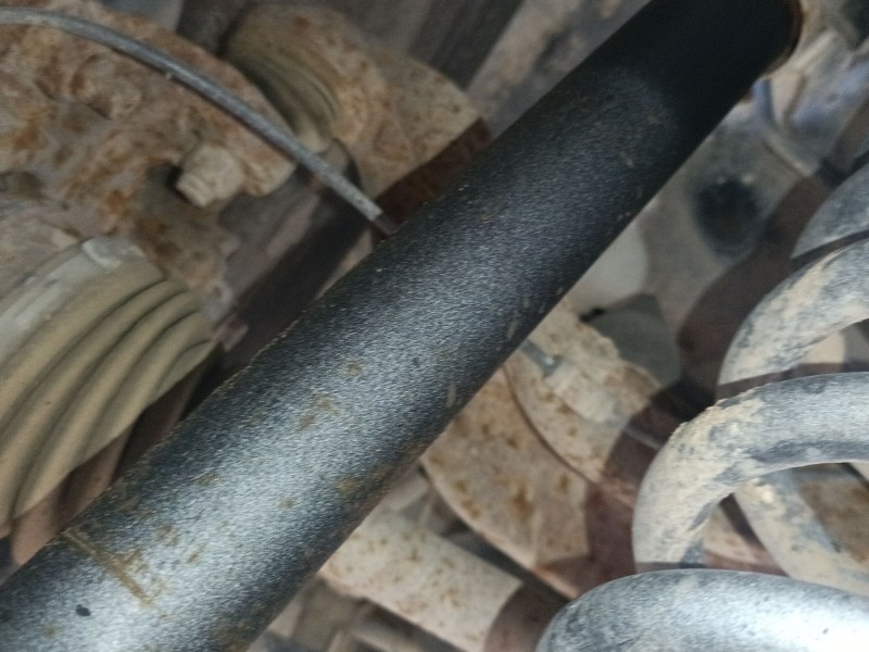 Recambio de amortiguador trasero izquierdo para suzuki grand vitara ii (jt, te, td) 1.9 ddis a las 4 ruedas (jt419, td44, jb419w