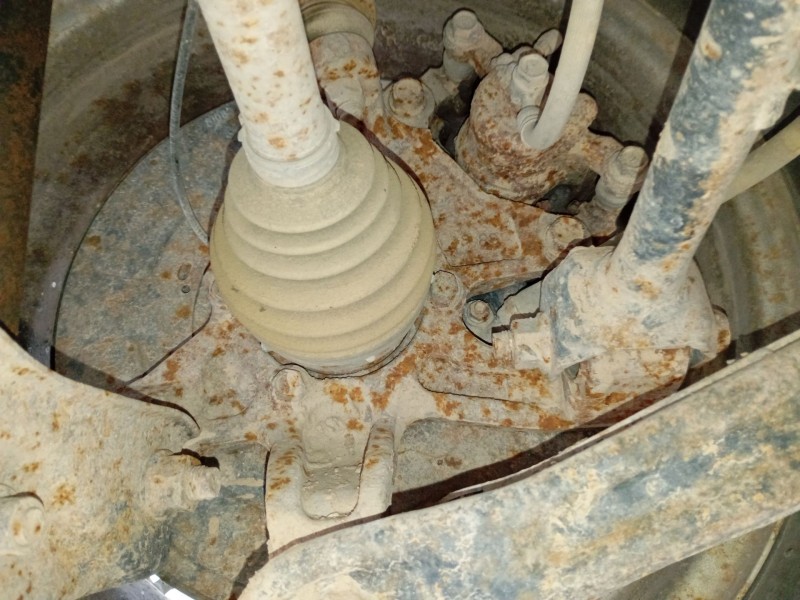 Recambio de mangueta trasera izquierda para suzuki grand vitara ii (jt, te, td) 1.9 ddis a las 4 ruedas (jt419, td44, jb419wd, j