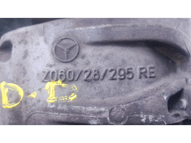 Recambio de pinza freno delantera derecha para mercedes-benz clase e (w211) berlina e 220 cdi (211.008) referencia OEM IAM   P1-