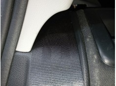 CINTURON SEGURIDAD TRASERO DERECHO 