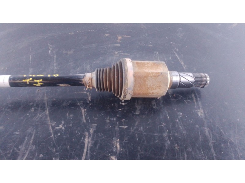 Recambio de transmision trasera izquierda para tesla model 3 ev awd referencia OEM IAM 104416800A  P1-B7-14