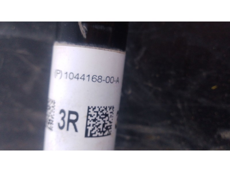 Recambio de transmision trasera izquierda para tesla model 3 ev awd referencia OEM IAM 104416800A  P1-B7-14