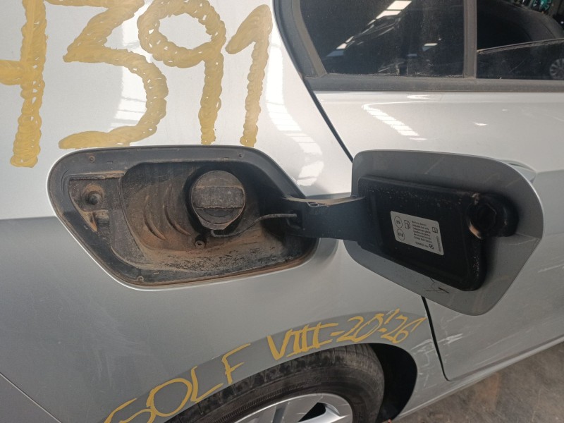 Recambio de tapa exterior combustible para volkswagen golf viii (cd1, da1) 1.0 tsi referencia OEM IAM   