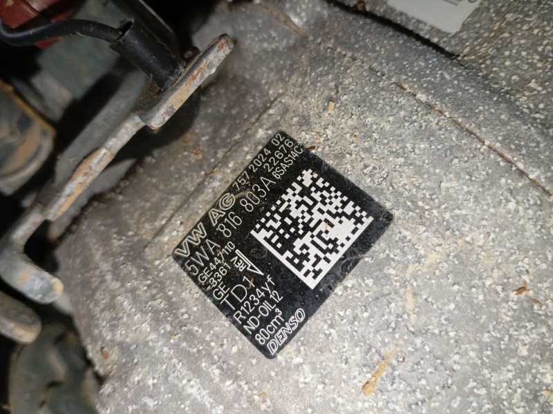 Recambio de compresor aire acondicionado para volkswagen golf viii (cd1, da1) 1.0 etsi referencia OEM IAM 5WA816803A  