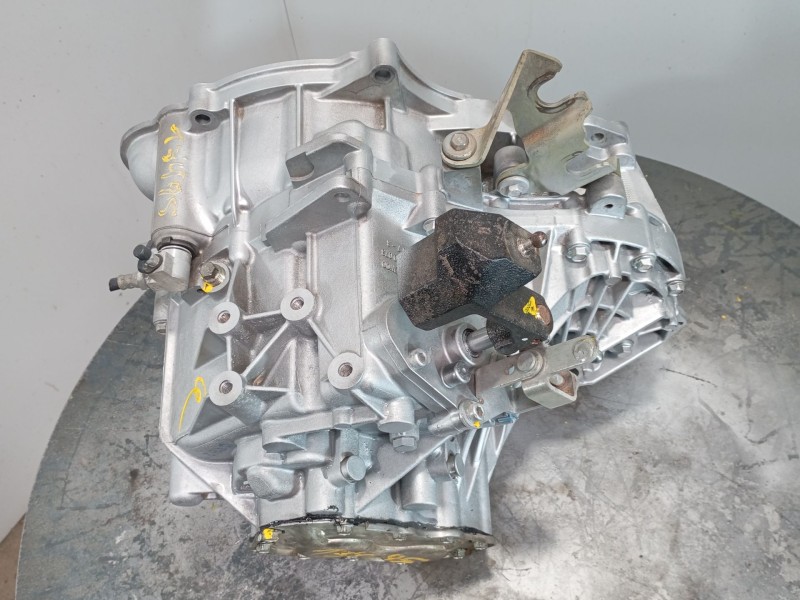 Recambio de caja cambios para chevrolet captiva (c100, c140) 2.0 d referencia OEM IAM GM005976  