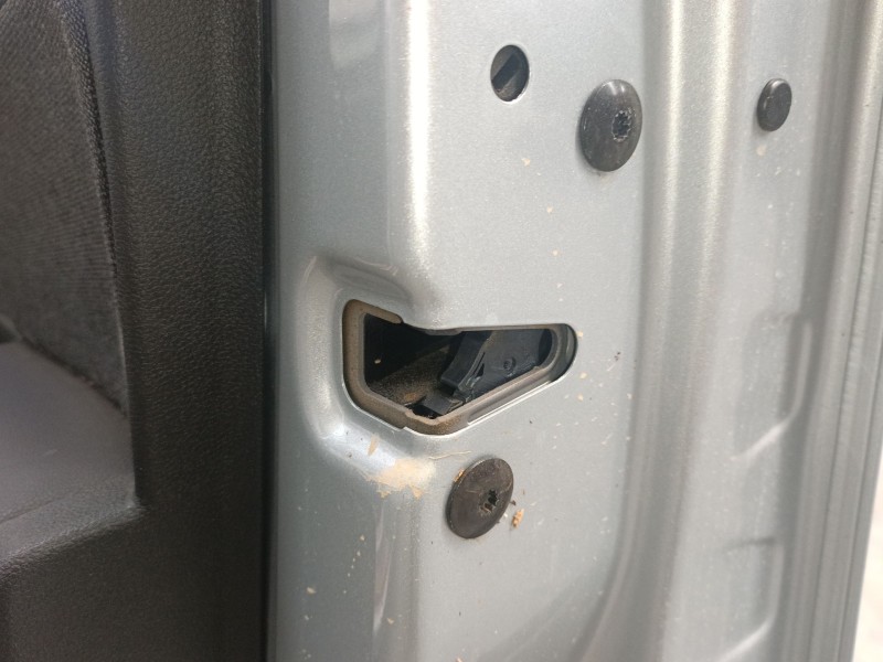 Recambio de cerradura puerta delantera derecha para volkswagen golf viii (cd1, da1) 1.0 tsi referencia OEM IAM   