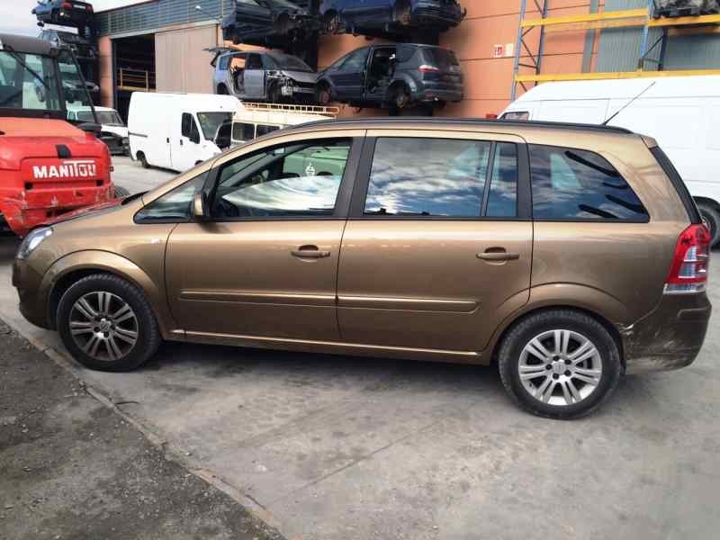 opel zafira b del año 2005