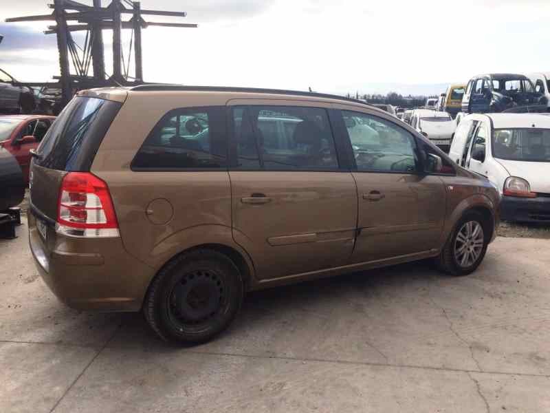 opel zafira b del año 2005