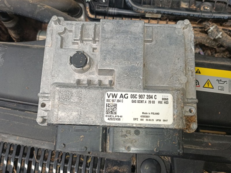 Recambio de centralita motor uce para volkswagen golf viii (cd1, da1) 1.0 tsi referencia OEM IAM 05C907394C 42022456 