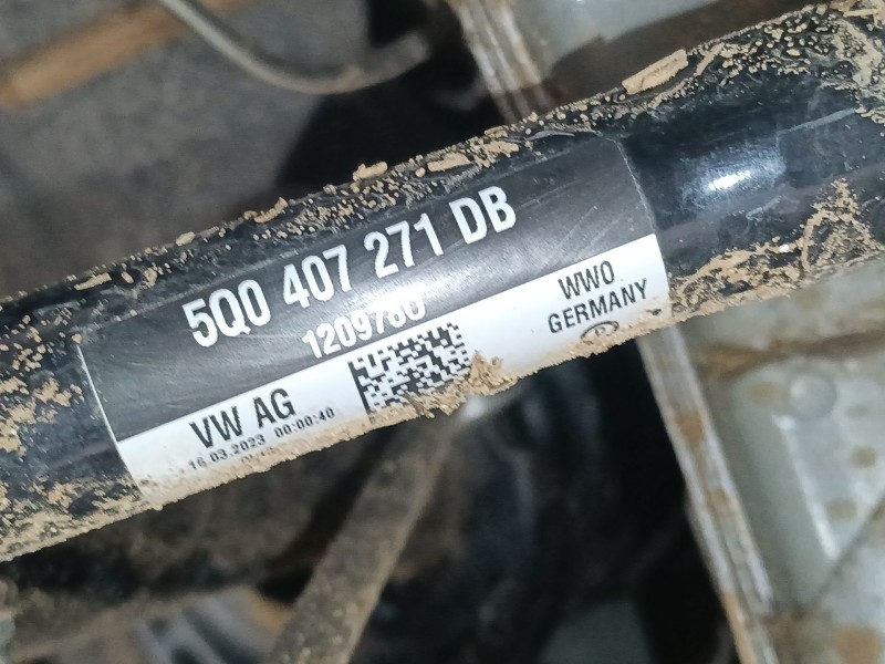 Recambio de transmision delantera izquierda para volkswagen golf viii (cd1, da1) 1.0 tsi referencia OEM IAM   