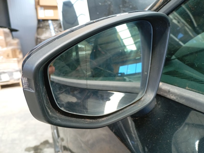 Recambio de retrovisor izquierdo electrico para audi a3 sportback (8ya, 8yf) 35 tdi referencia OEM IAM   