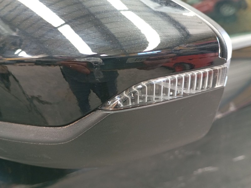 Recambio de retrovisor izquierdo electrico para audi a3 sportback (8ya, 8yf) 35 tdi referencia OEM IAM   