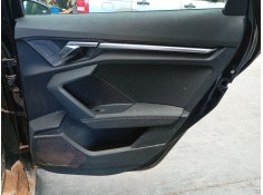 GUARNECIDO PUERTA TRASERA DERECHA 