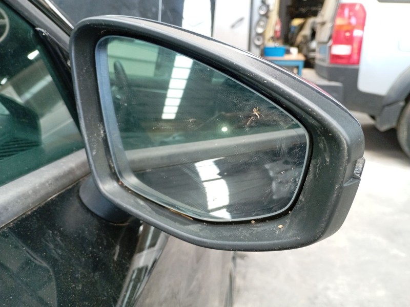 Recambio de retrovisor derecho electrico para audi a3 sportback (8ya, 8yf) 35 tdi referencia OEM IAM   