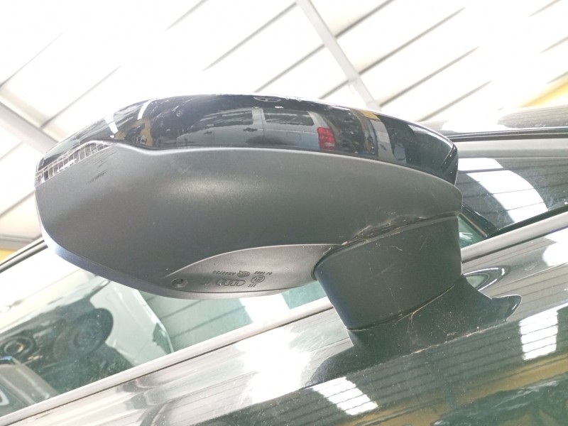 Recambio de retrovisor derecho electrico para audi a3 sportback (8ya, 8yf) 35 tdi referencia OEM IAM   