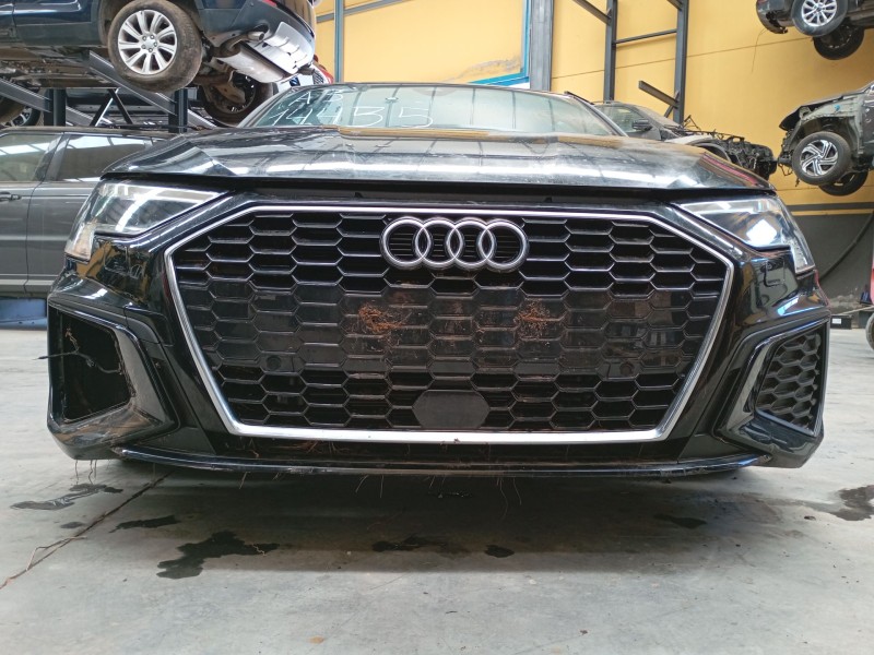 Recambio de paragolpes delantero para audi a3 sportback (8ya, 8yf) 35 tdi referencia OEM IAM   
