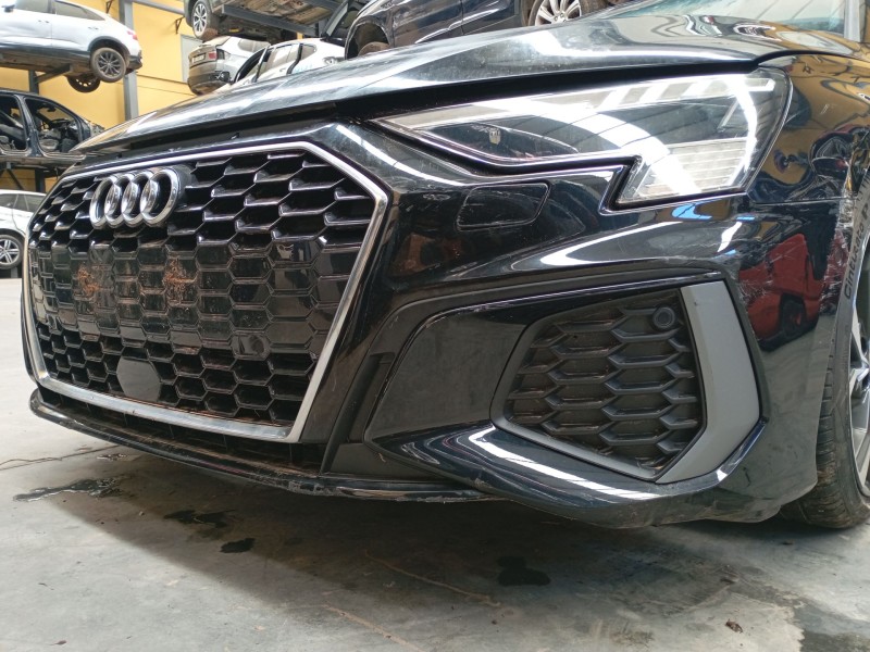 Recambio de paragolpes delantero para audi a3 sportback (8ya, 8yf) 35 tdi referencia OEM IAM   