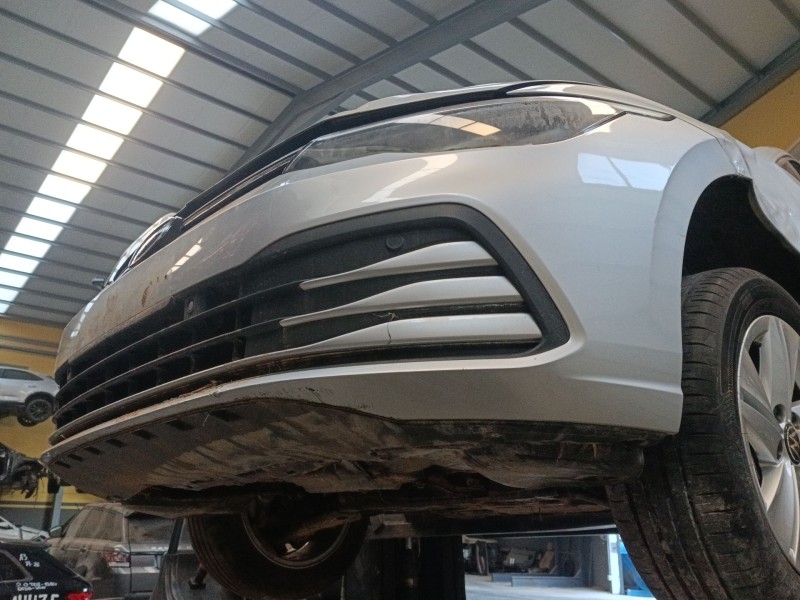 Recambio de paragolpes delantero para volkswagen golf viii (cd1, da1) 1.0 tsi referencia OEM IAM   